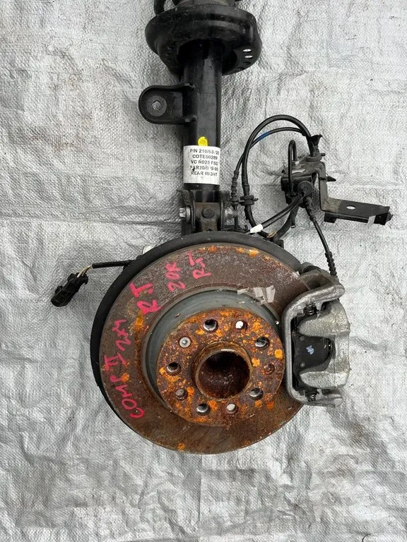 фото №3, Jeep compass ii поворотный кулак задняя правая амортизатор