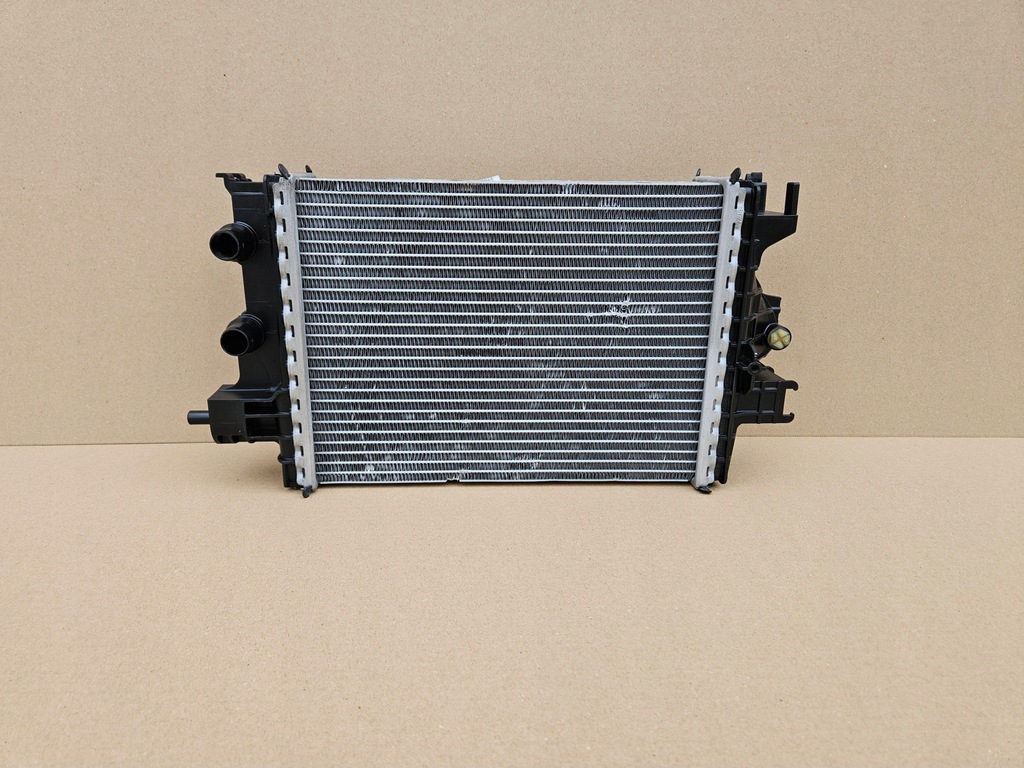 фото №1, Радіатор інтеркулер renault clio v 5 renault arkana captur ii 1.5 dci