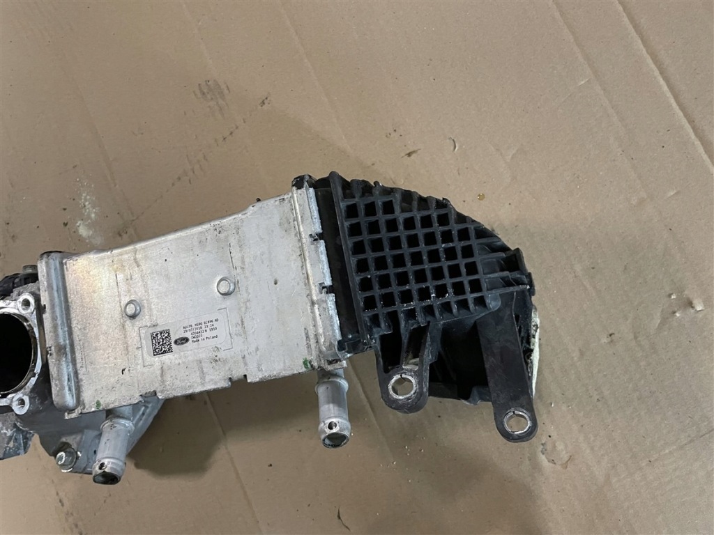 Интеркулер радиатор воздуха 2.0 ecoblue ford s-max mk2 18-20r Цена