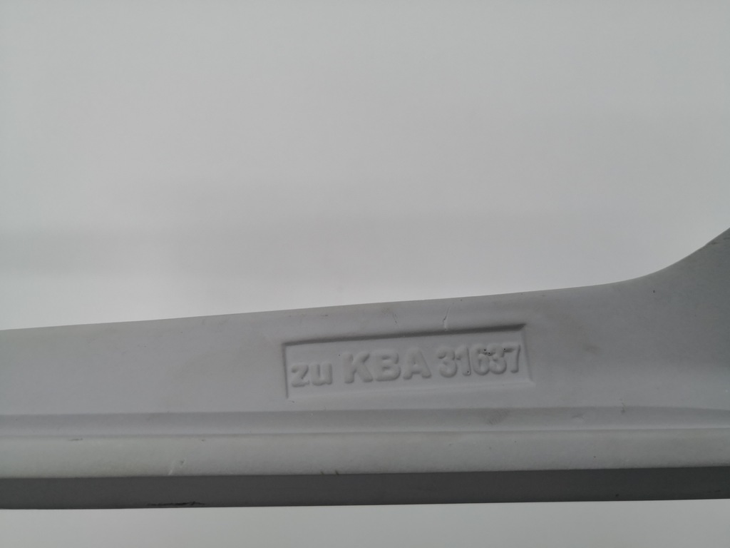 фото №5, Молдинг крышки спойлер audi q8 4m8 abt kpl.