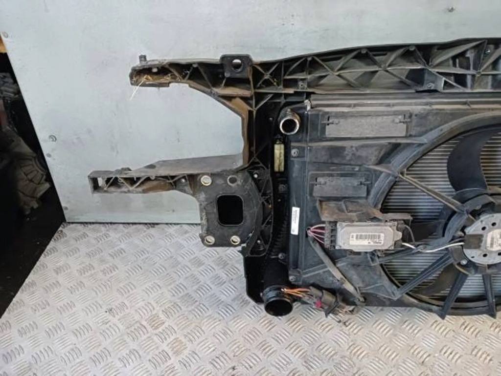 фото №13, Pas передний радиатор seat leon ii lift 1.6 tdi