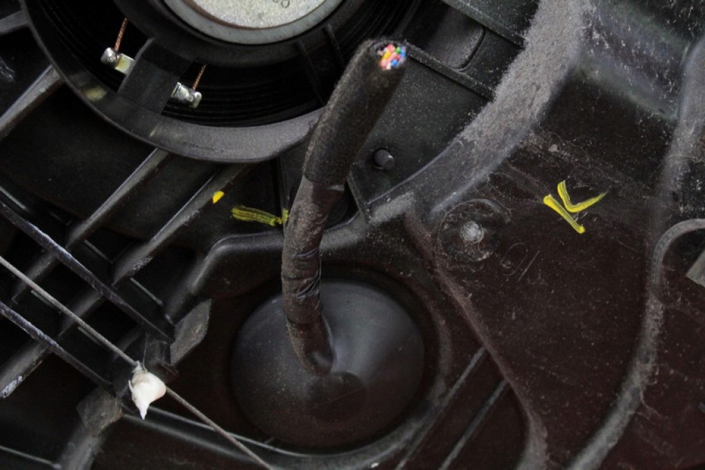 Підйомник скло праві задній 83480-a2041 kia ceed 2 2 універсал 15-18 в Україні