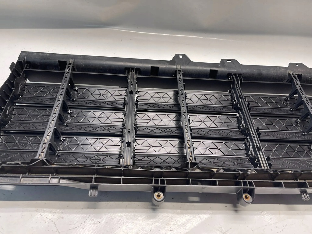 фото №9, Porsche cayenne 9y 9y0 впуск жалюзи канал воздуха 9y0806255