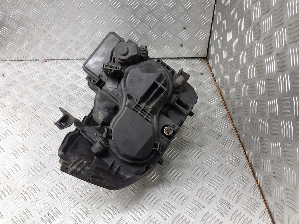 фото №2, Лампа левая передняя renault vel satis ксенон eu