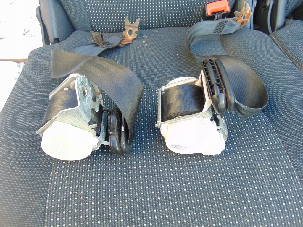 фото №6, Сиденья третьего rzędu c-max mk2 grand