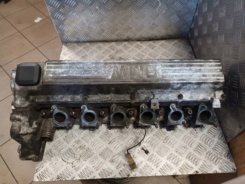 фото №1, Комплектна головка bmw e34 2.5 d 2244250