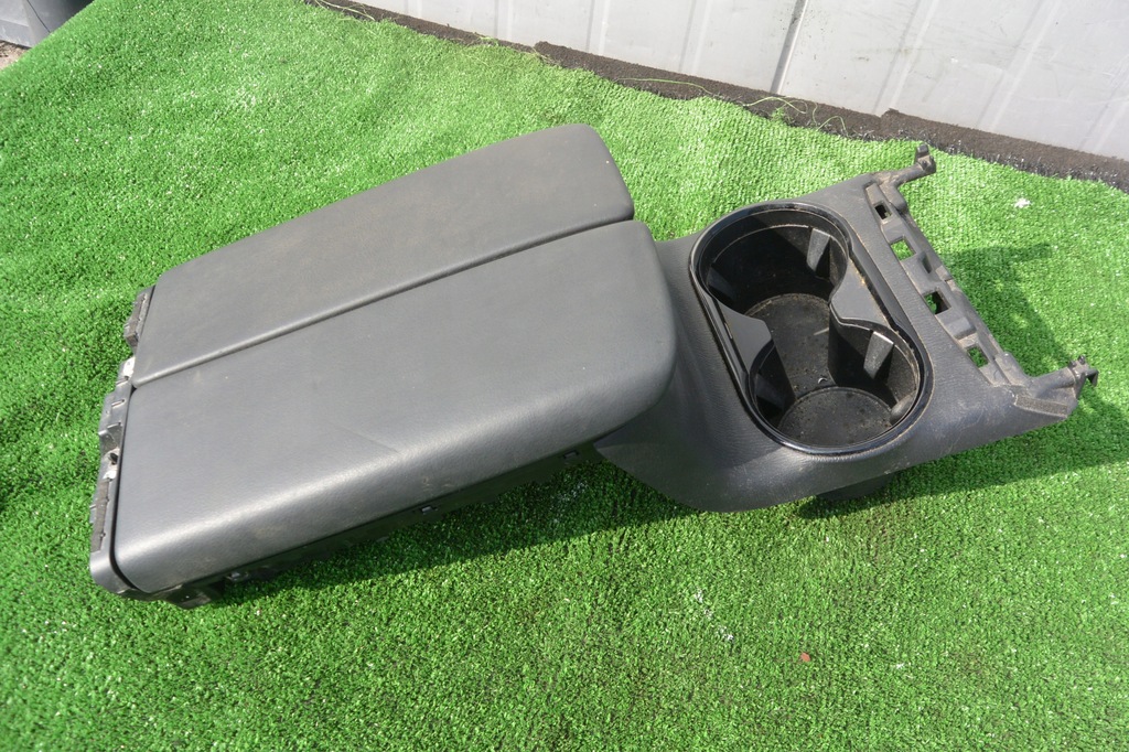 фото №6, Підлокітник тунель шкіра mazda cx9 ii