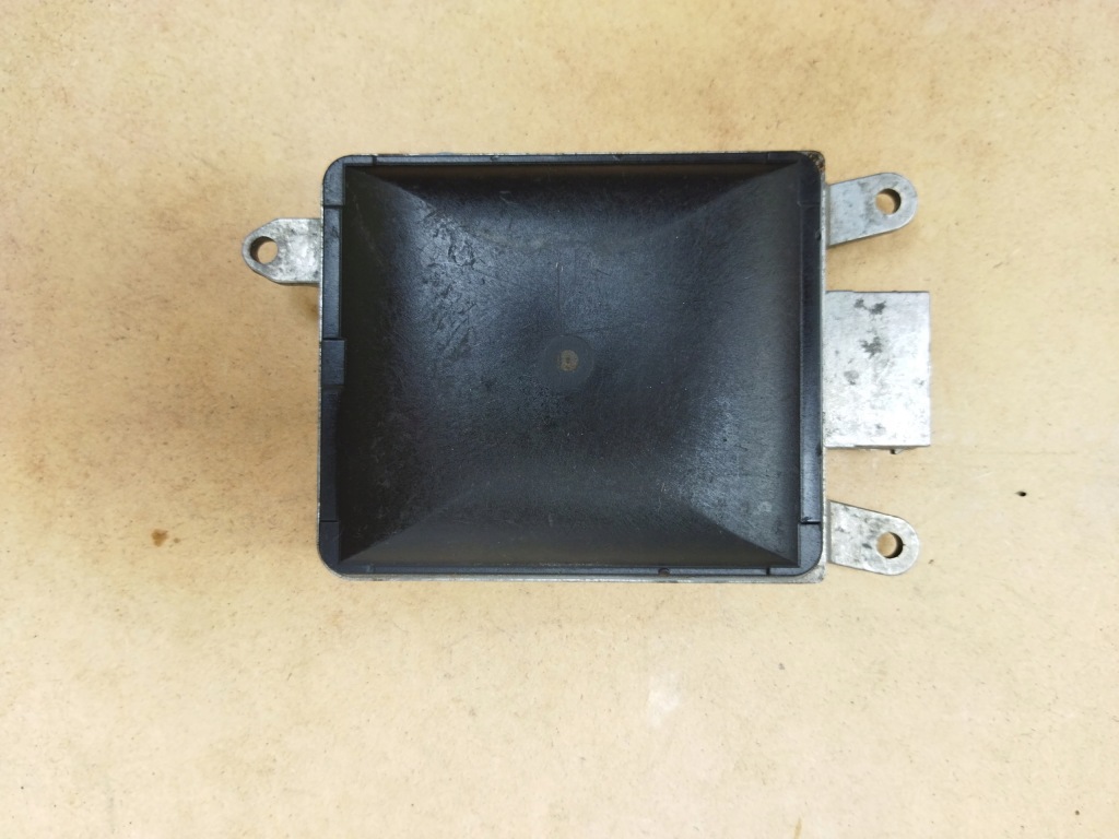 фото №2, Audi q7 4l радар ассистент переключения поперечина движения