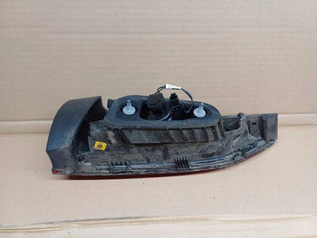 фото №4, Лампа левый задняя задняя w крышка skoda scala