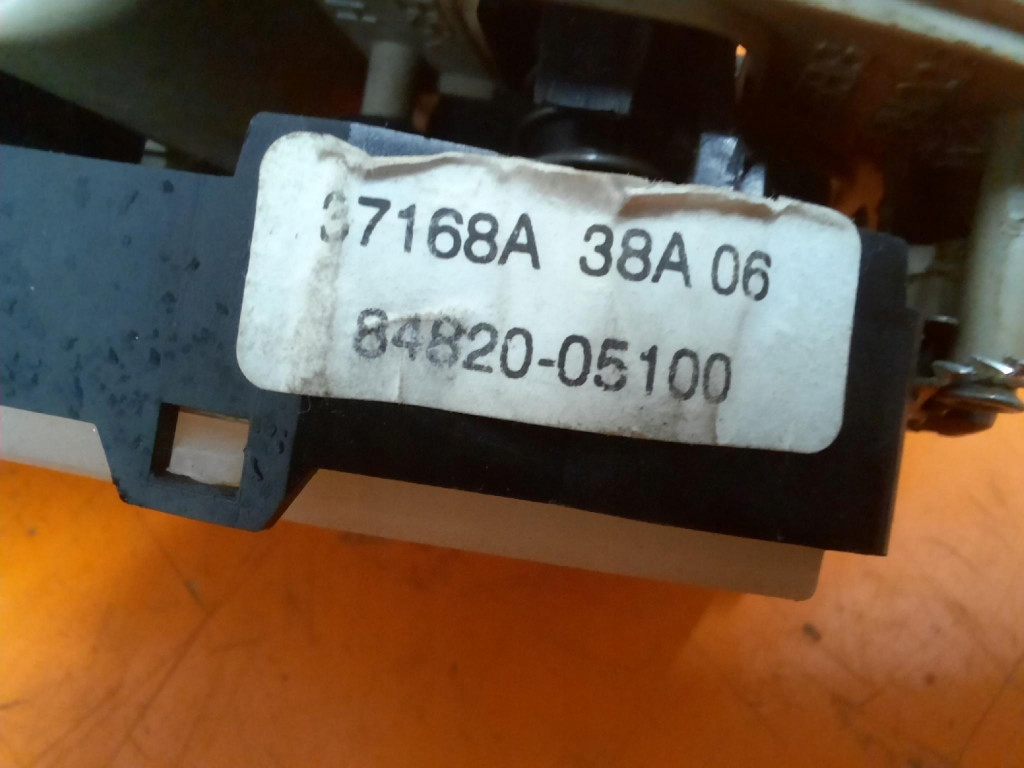 фото №6, Toyota avensis ii t25 06-09 lift панель управление окон 84820-05100