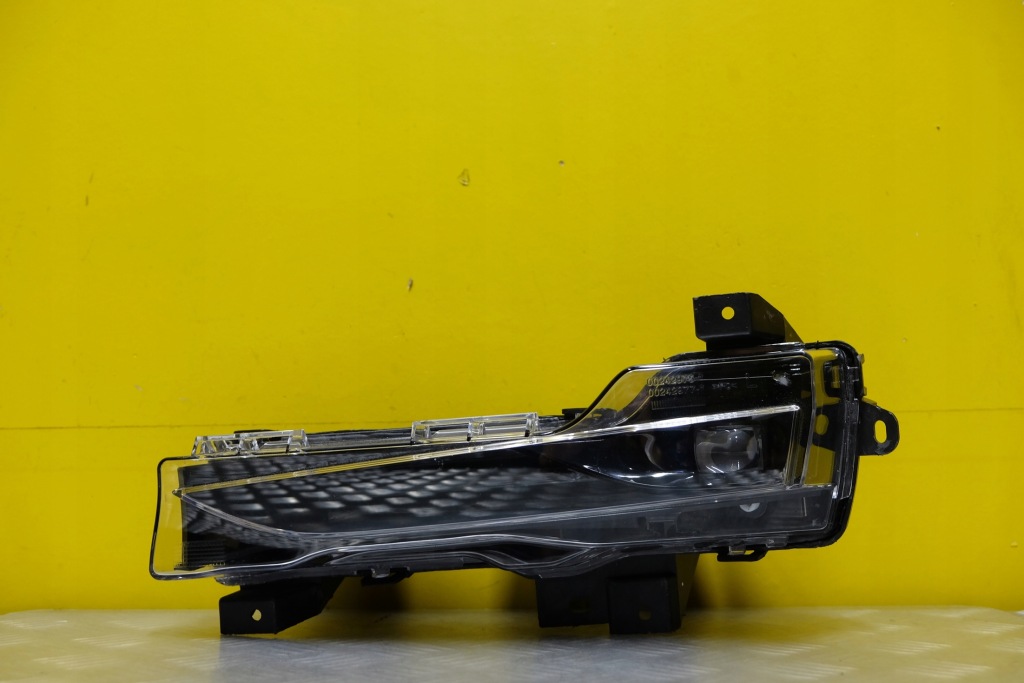 Купить Tesla 3 2017- противотуманная фара фара led drl левая 3pin европа