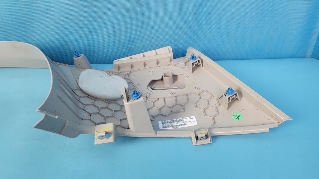 фото №15, Mercedes x247 glb 200 обшивка защита стойка d багажника левая a2476901602