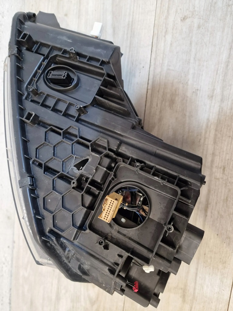 фото №13, Skoda yeti lift ксенон фара правий