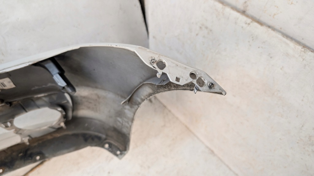 фото №16, Bmw 3 f30 f31 sport line 11- бампер перед передній 7308401