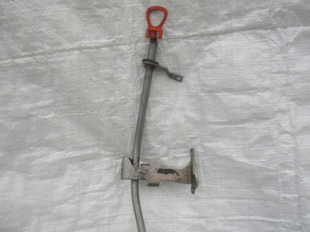 фото №3, Mercedes w204 w212 slk r171 1.8 cgi трубка щуп щуп оливи