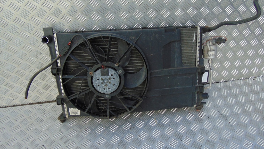 фото №4, Радиатор радиатор комплект mercedes a168 1.8 бензин