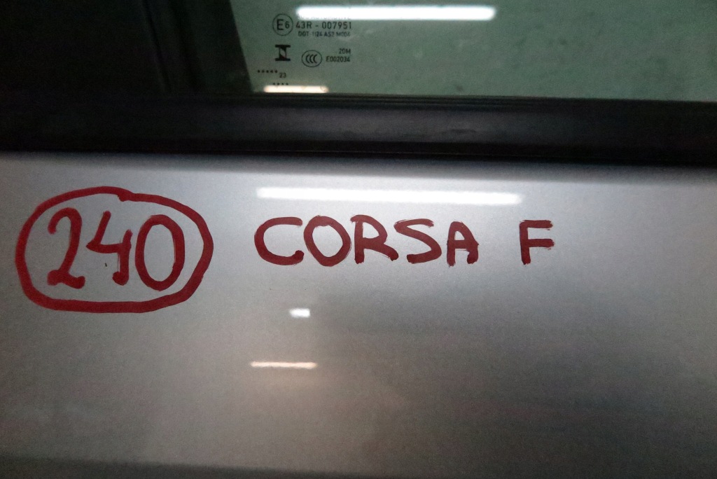 фото №5, Двері правий перед передні праве opel corsa f
