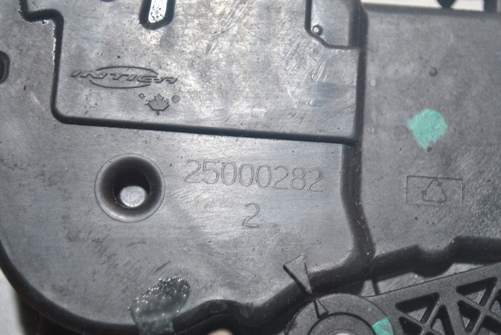 фото №5, Замок двері правий bok chrysler grand voyager iv