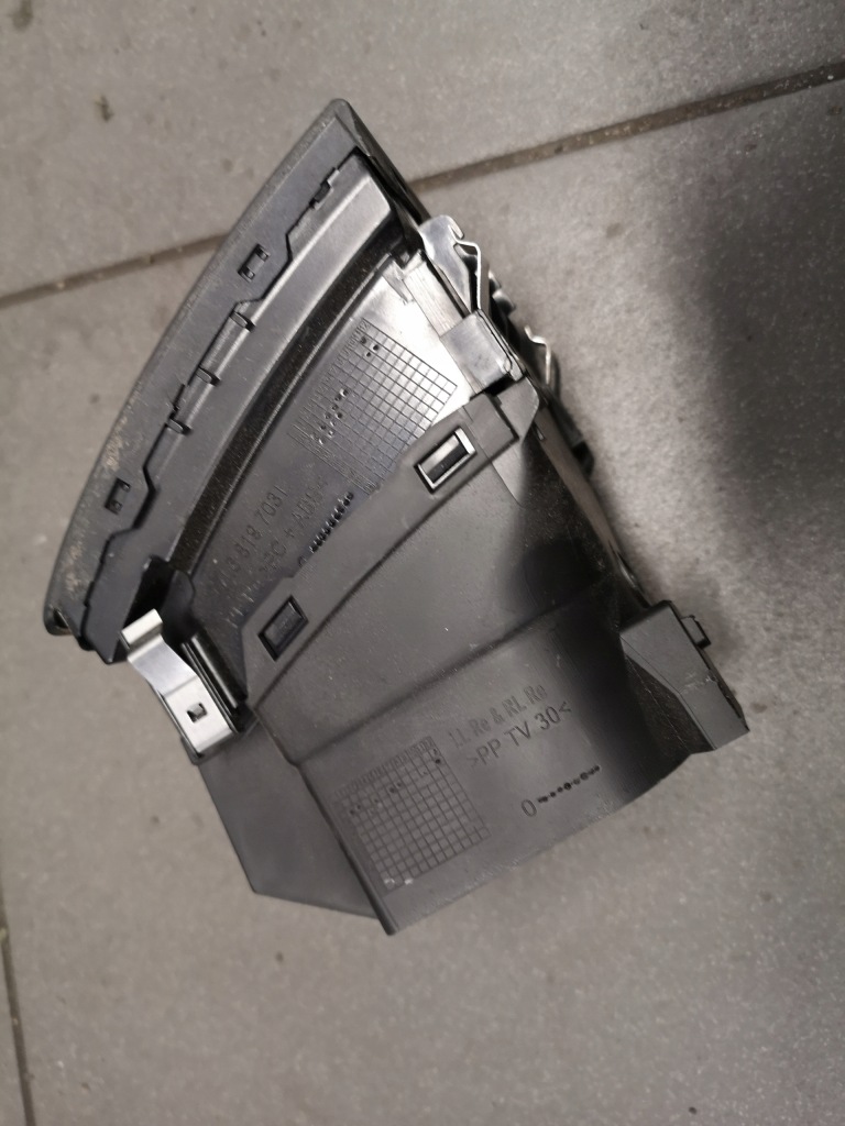 фото №7, Решётка обдув левая vw touareg 7l 7l6819703e