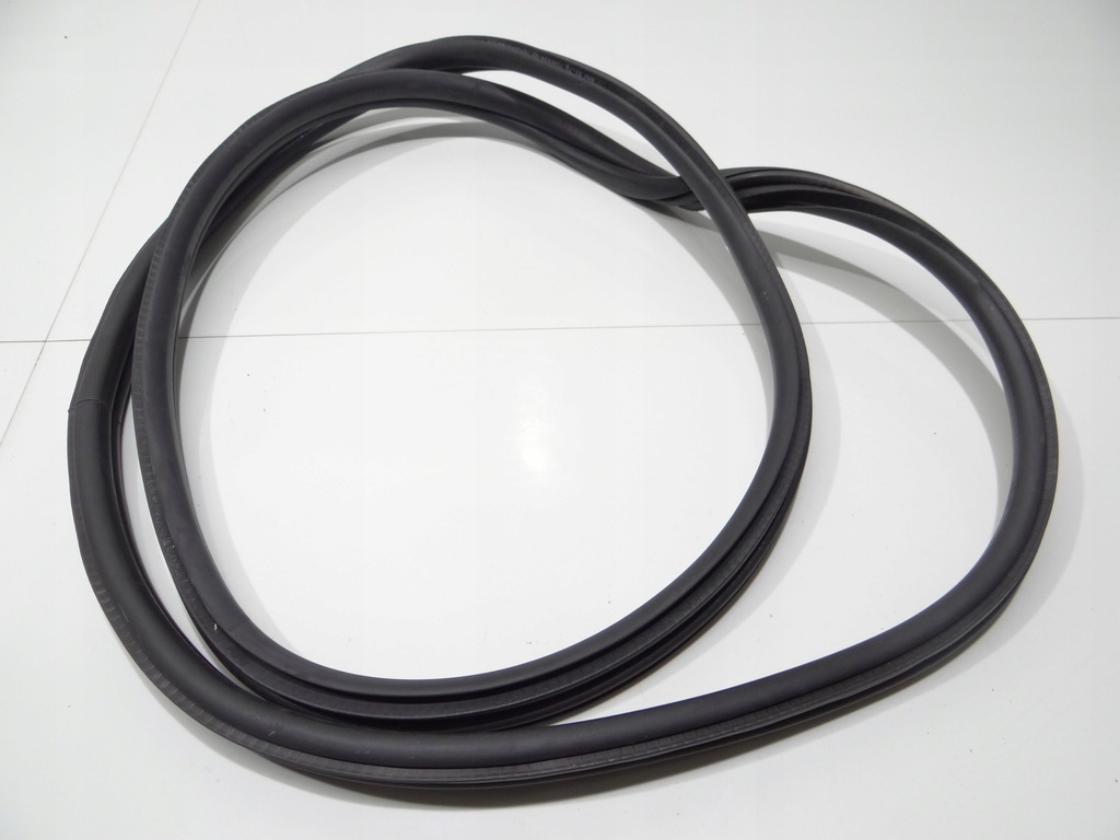 фото №1, Bmw f20 прокладка дверь правая задняя правый задняя