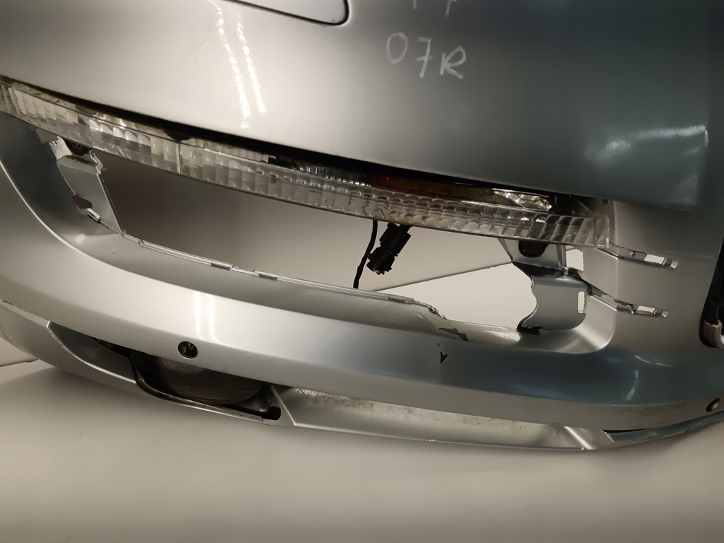 фото №8, Бампер передний перед решётка радиатора audi q7 4l 05-09 омыватель