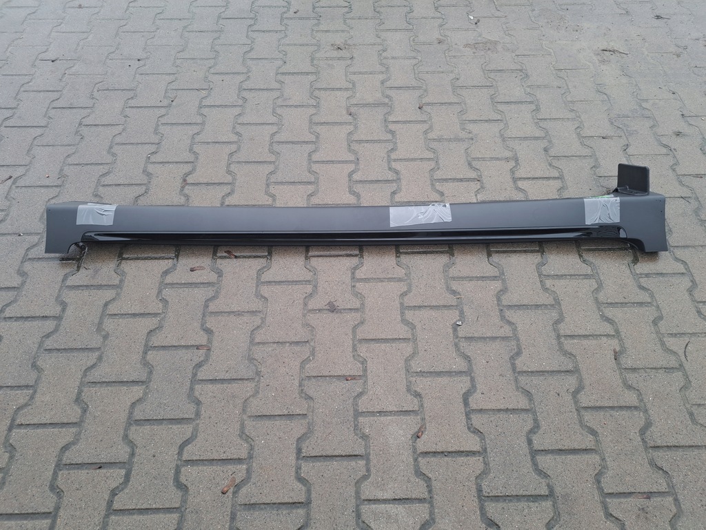 фото №1, Молдинг порог правая kia sportage iv nowa bdb