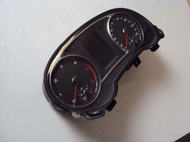 фото №1, Счетчик приборы audi a1 1.6 tdi 2010-2014