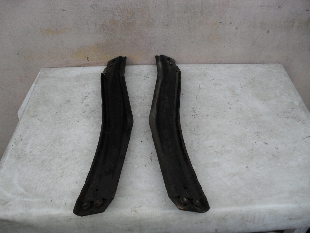 фото №6, Outlander iii 2012- 2.0 подрамник кронштейн кронштейн левый