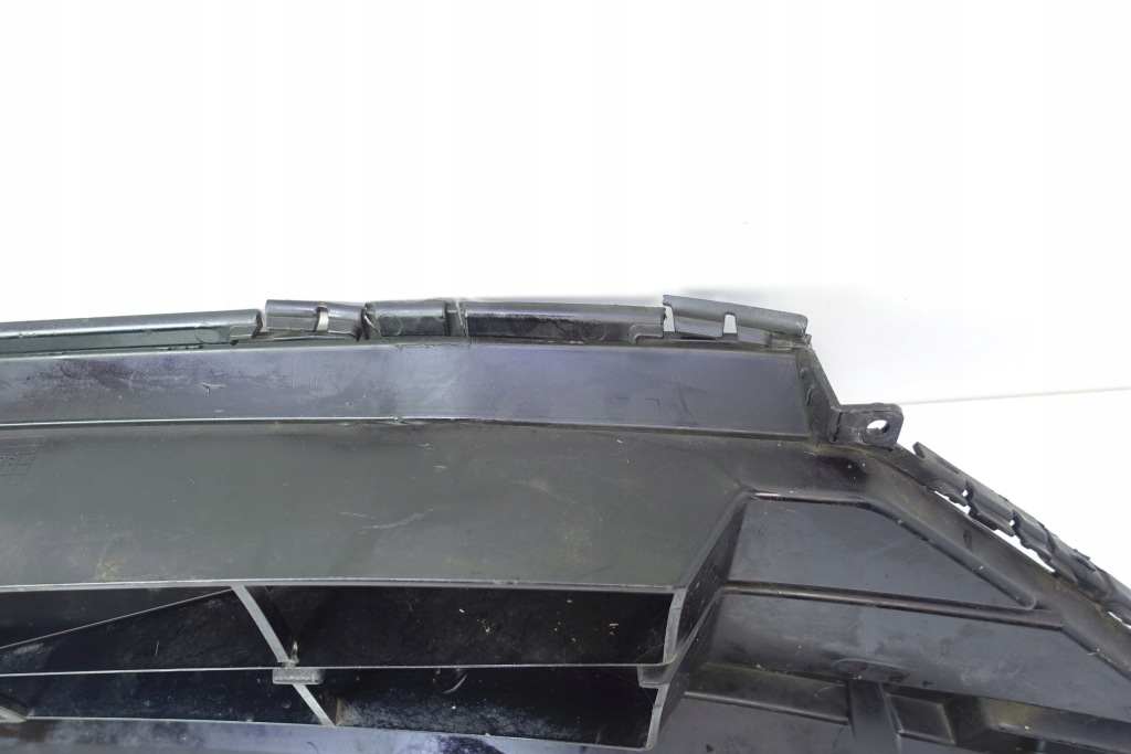 Купити Решітка середня бампера ford kuga 3 mk3 st-line