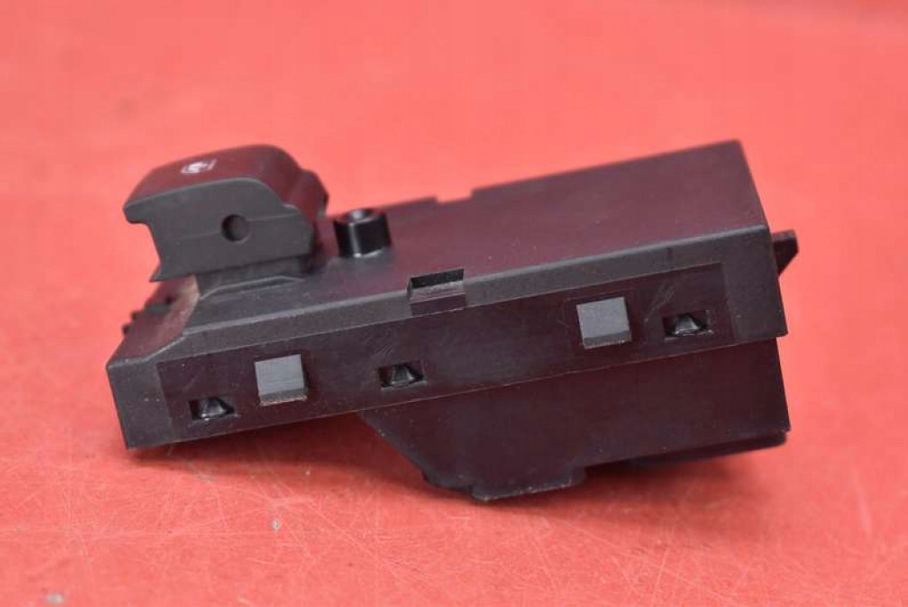 Выключатель подъёма стекло правый перед 13301886 opel astra 4 iv j 11-20 Недорого