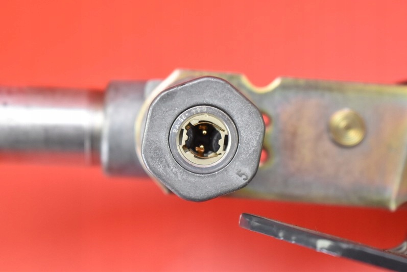 фото №5, Pas безопасности правый перед volvo xc70 1 i 98r