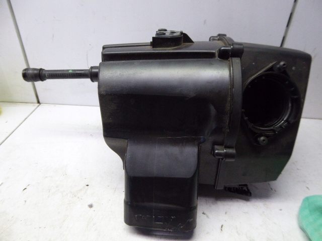 фото №7, Roomster 5j lift 10-15 корпус фильтра воздуха 1.6 tdi caya cayb caye