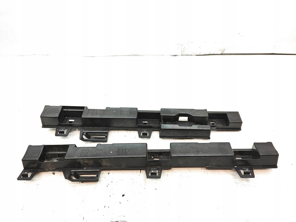 фото №1, Bmw 1 f20 f21 2012 левая сторона направляющая накладки порога