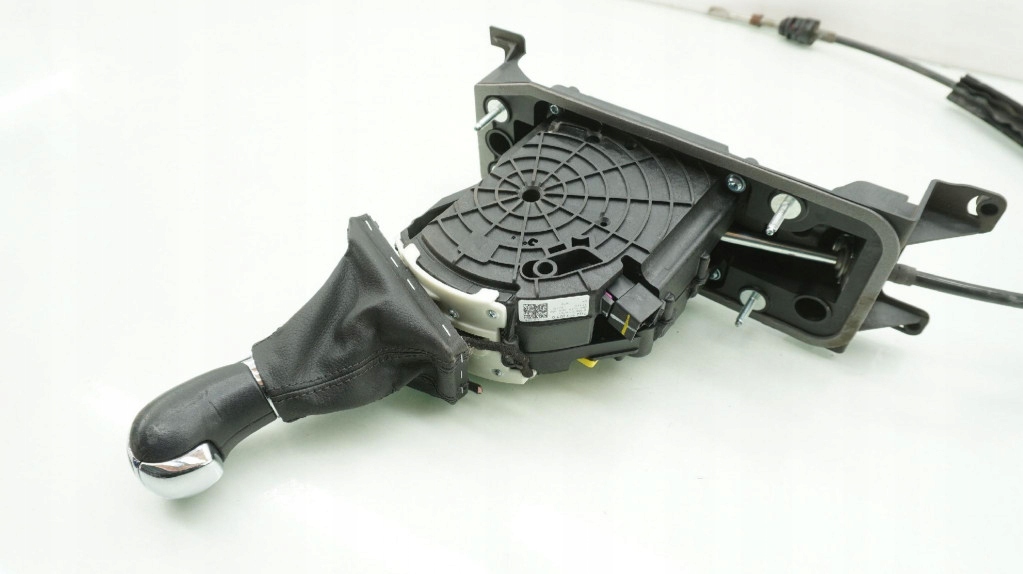 Кулиса кулиса  передач skoda superb iii 2.0 tdi dsg 3q2713023q Недорого