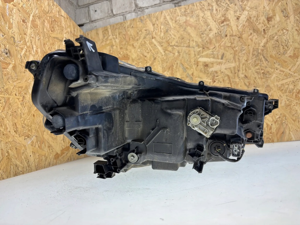 фото №9, Toyota hilux viii 2021 лампи передні