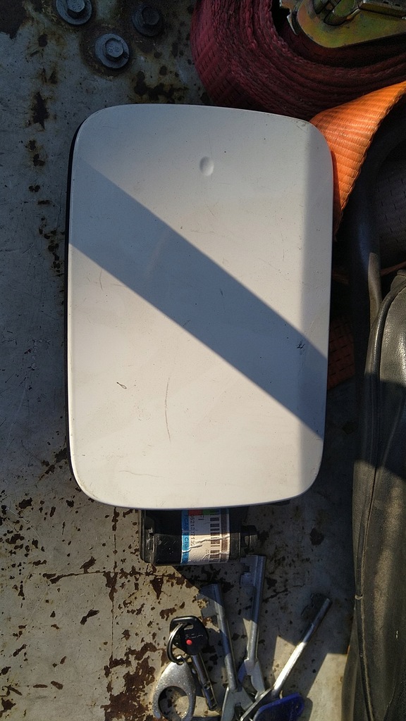 фото №1, Jeep compass ii 17- renegade дверца крышка разъём зарядки правая