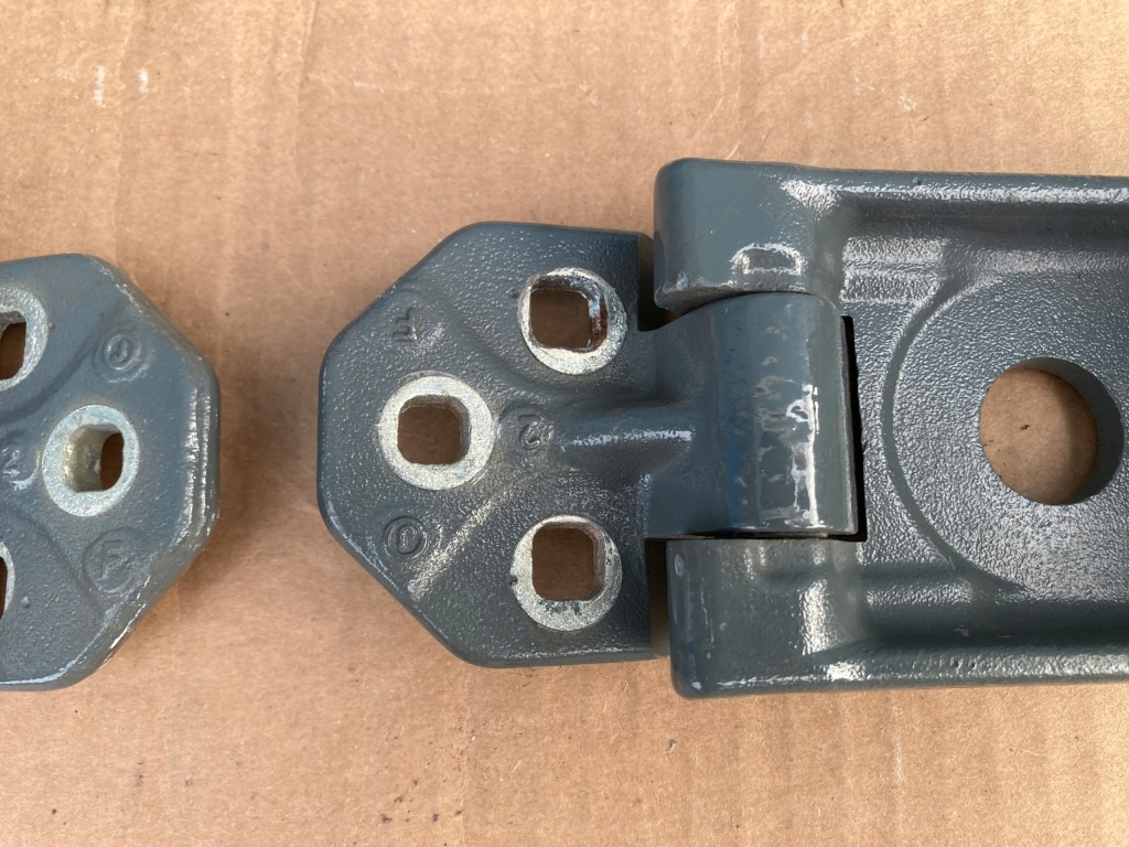 фото №10, Master 4 movano c 18- петлі двері задня правий nowe