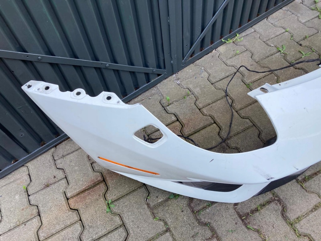 Бампер перед ferrari f12 berlinetta 084361500 0ryginał Недорого