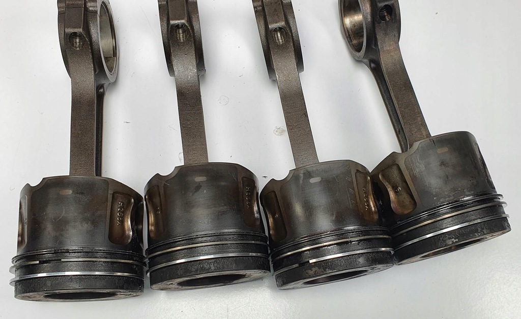 фото №10, Поршень + шатун ford transit mk7 2.2 tdci x288x 08683