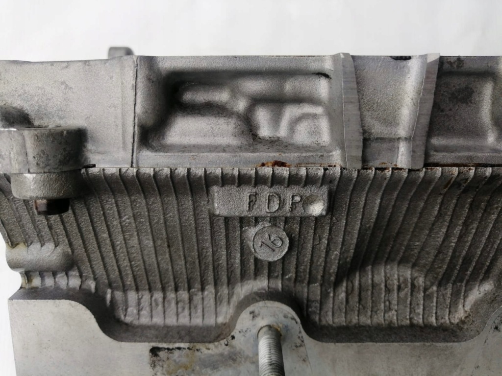 фото №10, Головка grand scenic ii 2 megane ii 2,0 16v f4r 8200178518 7711135172 kpl.