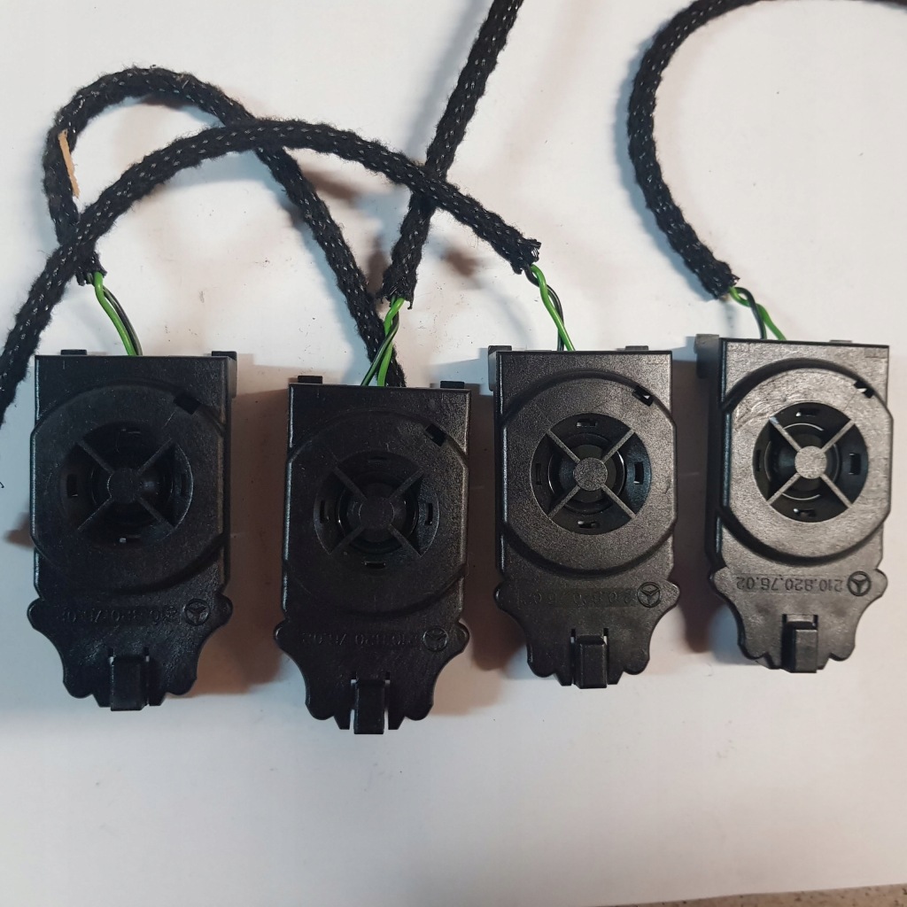 фото №1, Mercedes динамік динамік a2108207602 x2 штуки