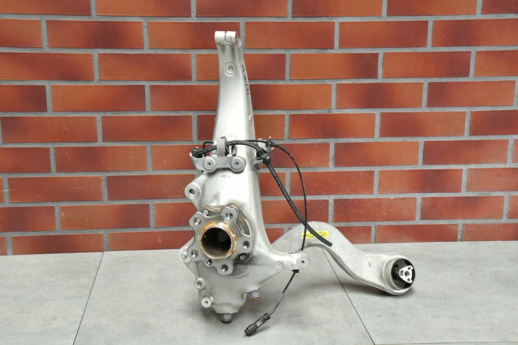 фото №5, Поворотный кулак правая перед передняя bmw 5 i5 g60 g61 3652km демонтаж