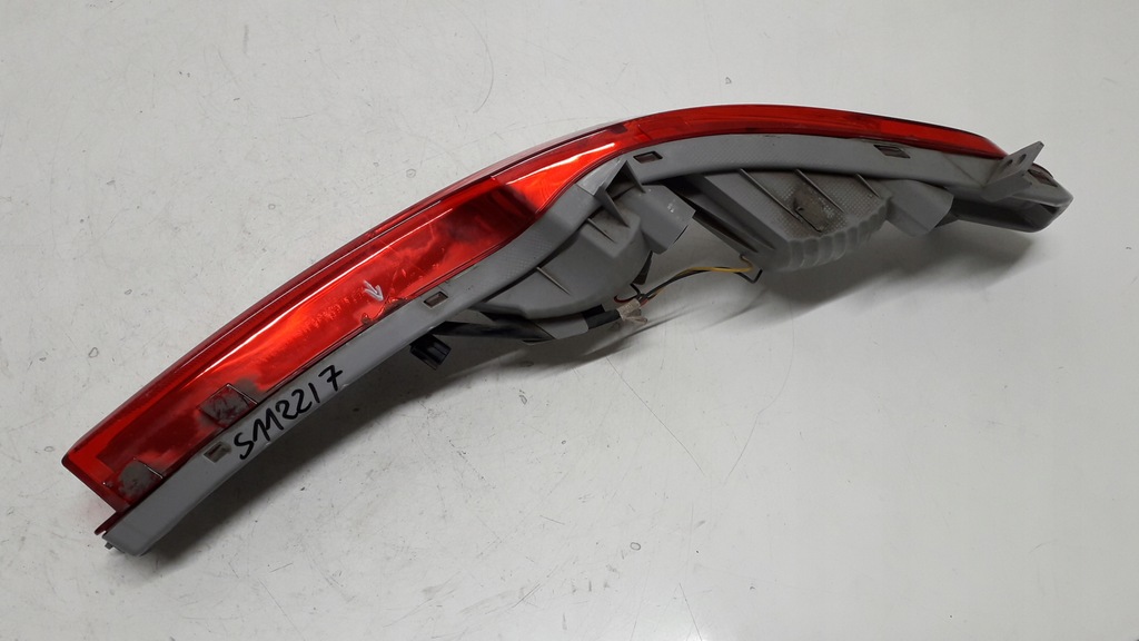 фото №16, Kia sportage iii 3 лампа ліва задня нижня