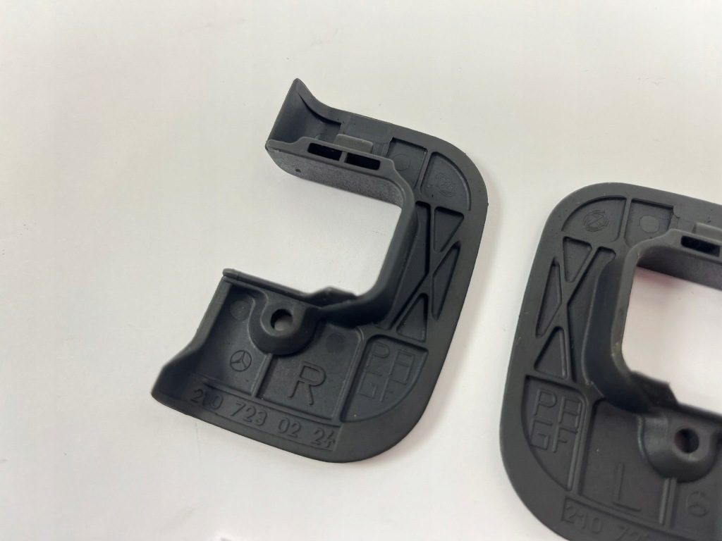 Купить Кронштейн обшивка дверь przy замка mercedes w140 2107230224 2107230124 p/l