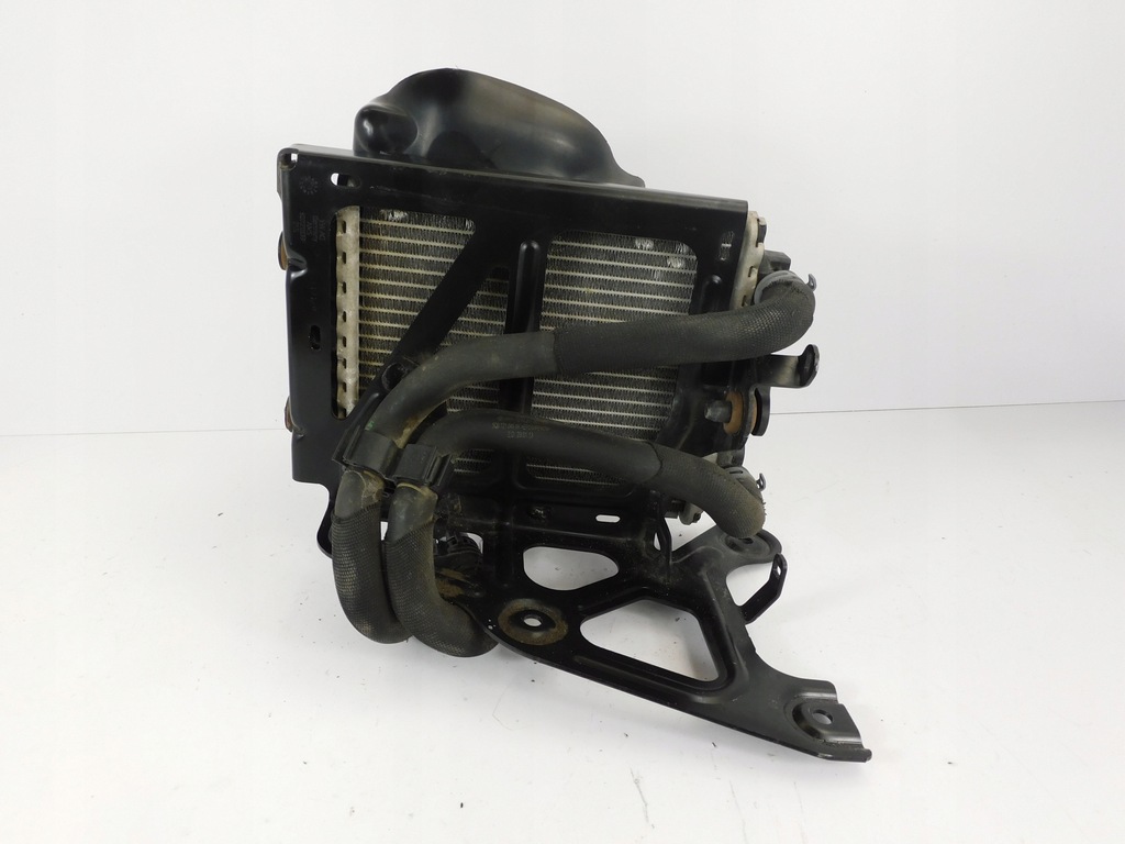 фото №6, Audi s3 8v a3 дополнительная радиатор wody впуск левая 2.0 tfsi 5q0121093bf