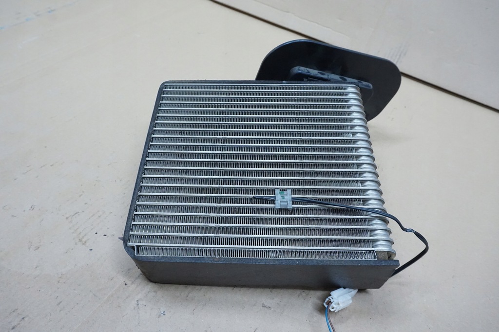 фото №5, Pajero pinin испаритель кондиционера 1,8 2,0 eu