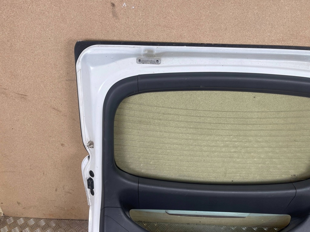 фото №10, Hyundai ioniq 2017 задня кришка багажника багажника