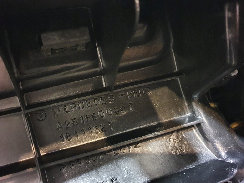 фото №9, Mercedes r-klasa w251 консоль панель приладів ideał europa