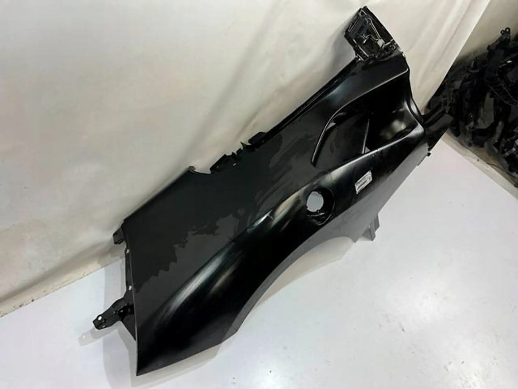 фото №9, Обшивка блок двигуна правий ferrari 488 spider