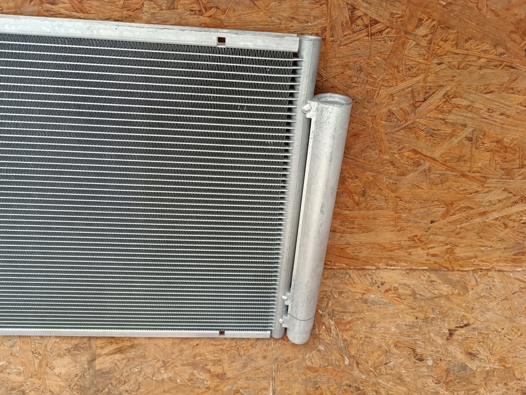 фото №9, Радиатор кондиционера toyota prius 03- гибрид 87050-47100
